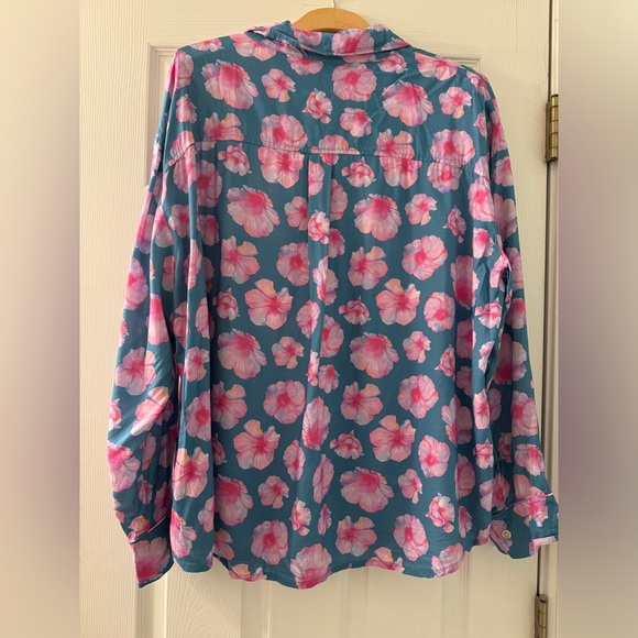 Yireh top with custom print designed by Hawaii artist Lauren Roth 2xL - Picture 2 of 3